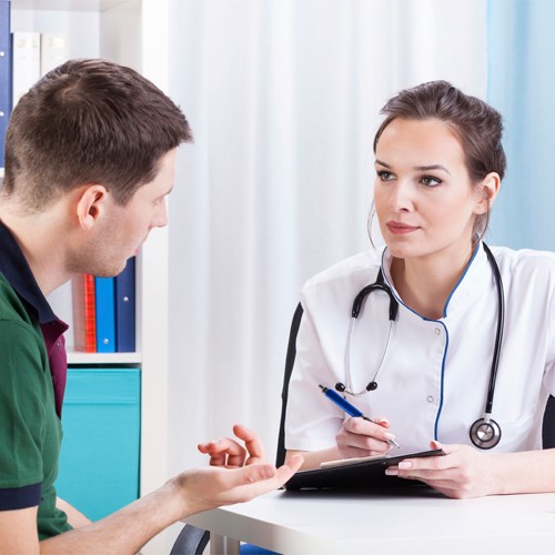 overleg met dokter-500