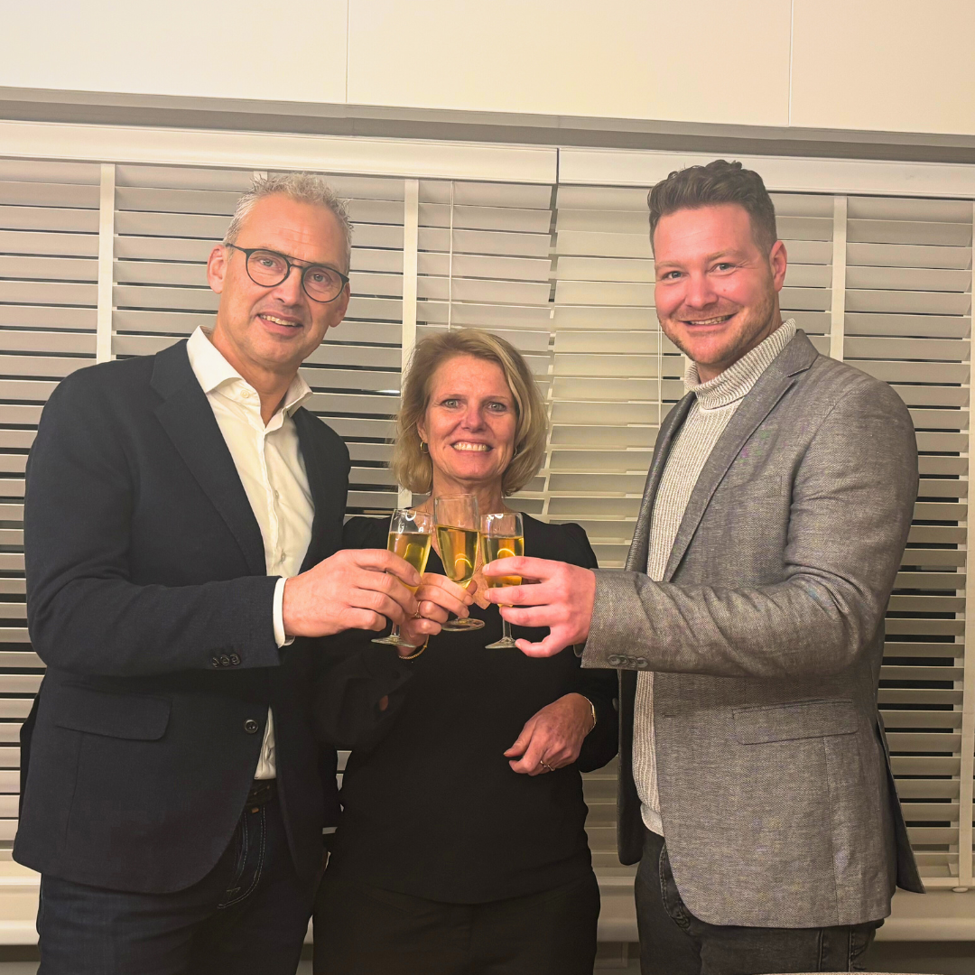 Fusie feit Poeliersbond-KNS 2